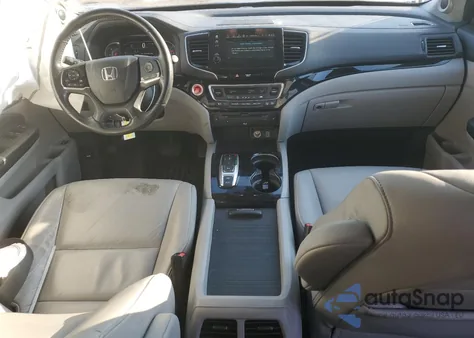 2019 Honda Pilot Touring z USA, uszkodzony, nr VIN 5FNYF6H97KB011458